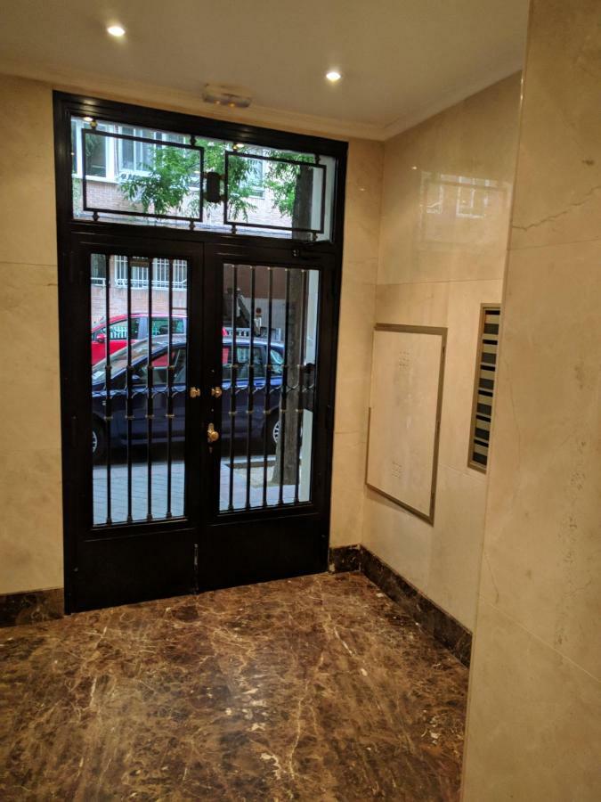 Gran Apartamento Cerca De Atocha Apartment Madrid Exterior photo